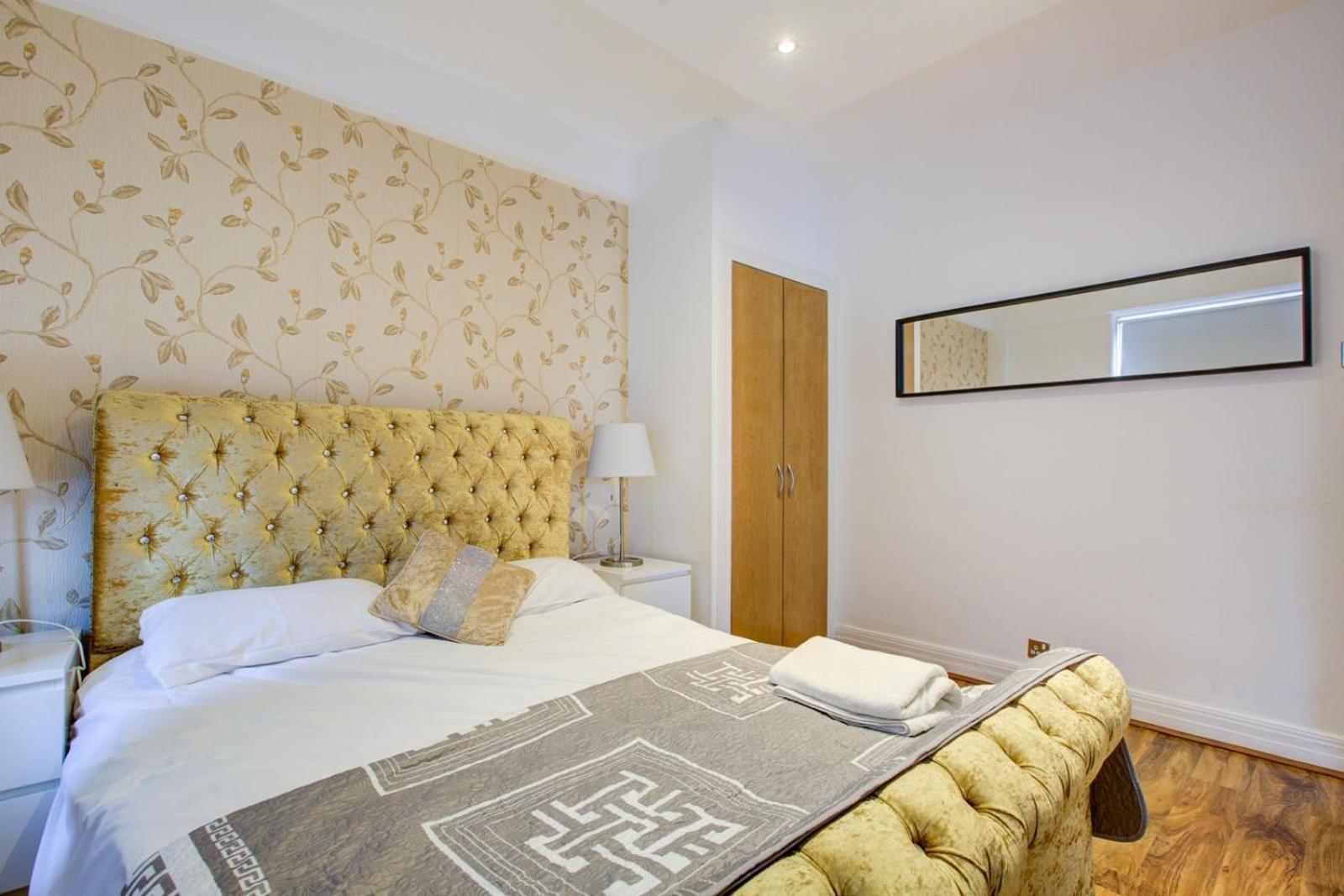 Knightsbridge Luxurious - Facing Harrods Apartament