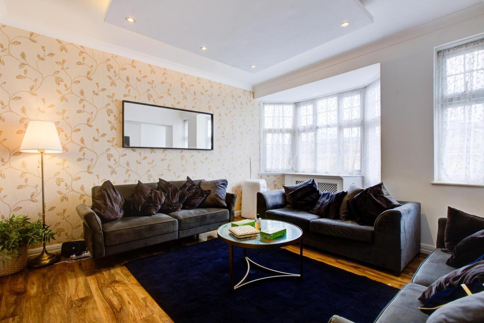 Knightsbridge Luxurious - Facing Harrods Apartament